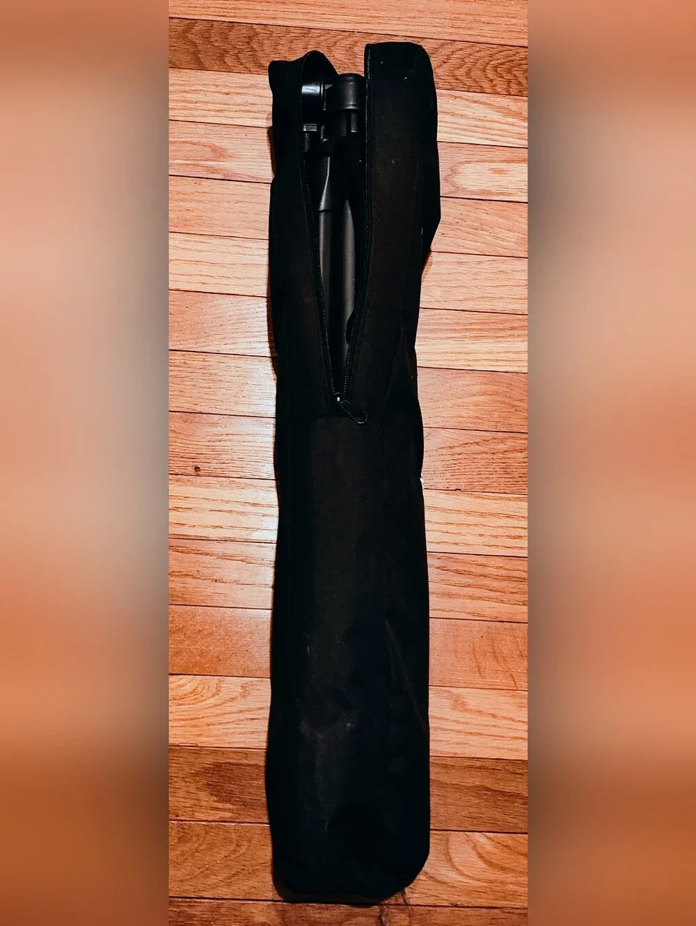 Ravelli Black Camera Tripod with Carry Bag